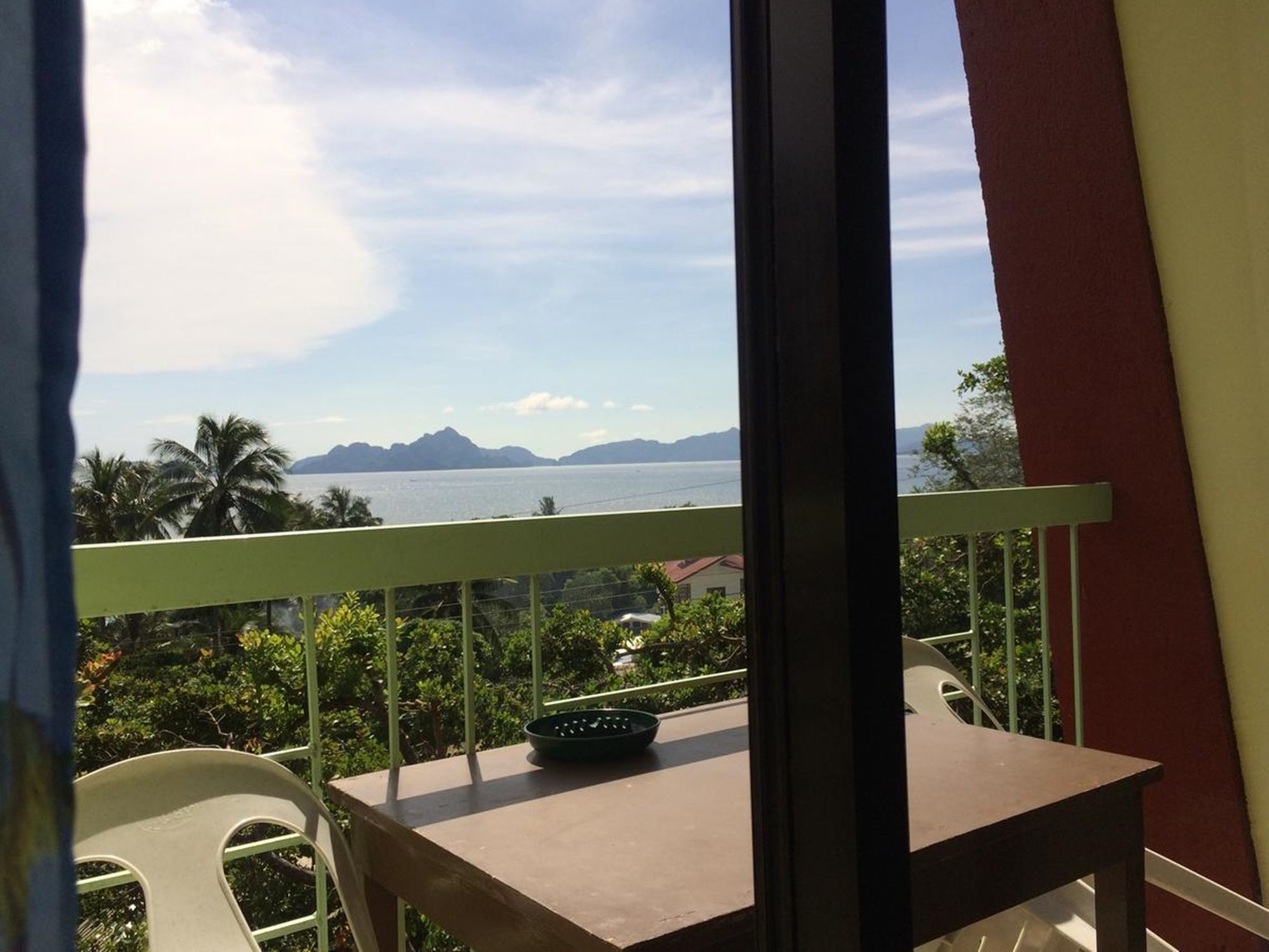 Columbus Inn El Nido Eksteriør billede